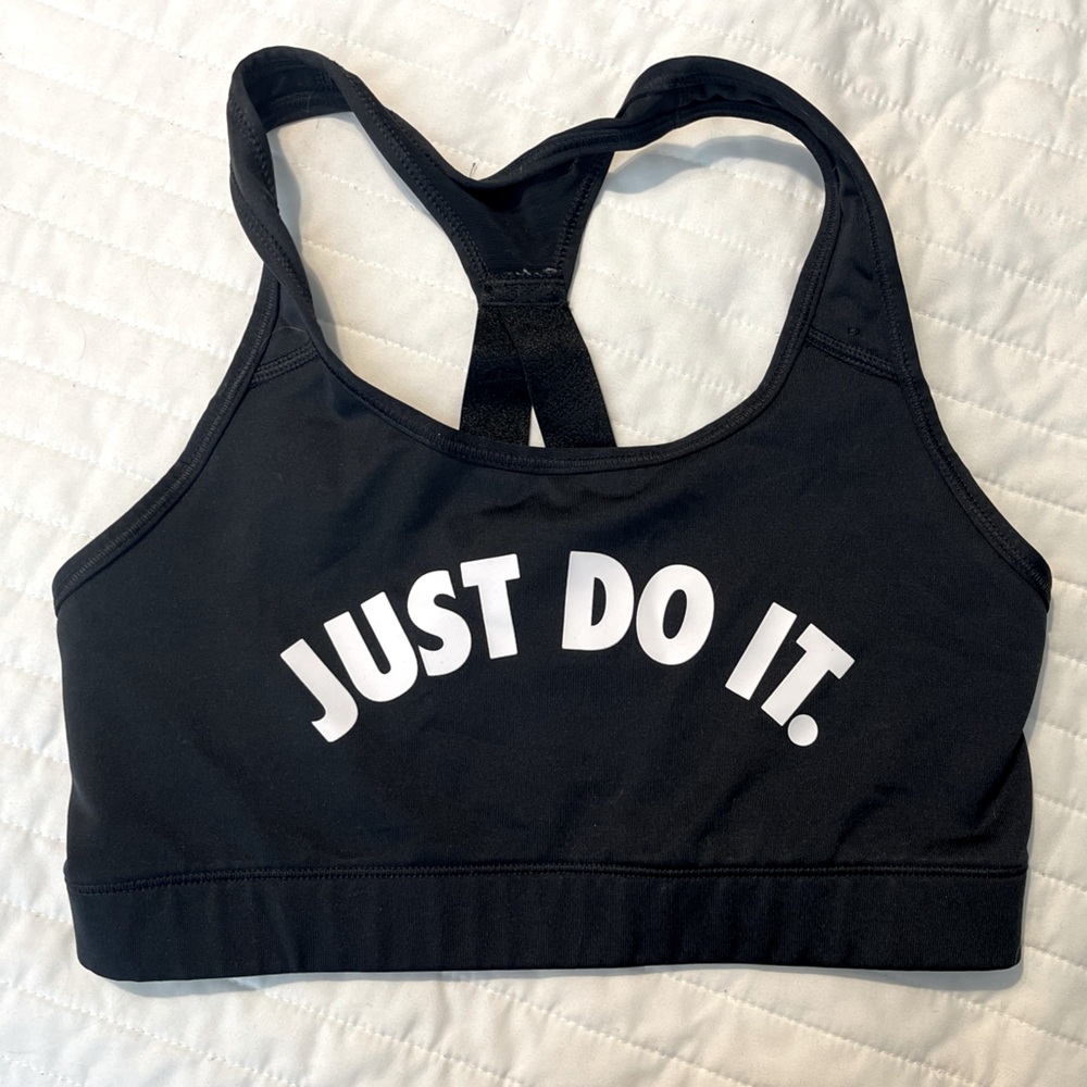 Nike Sports Bra Dry Fit- size medium